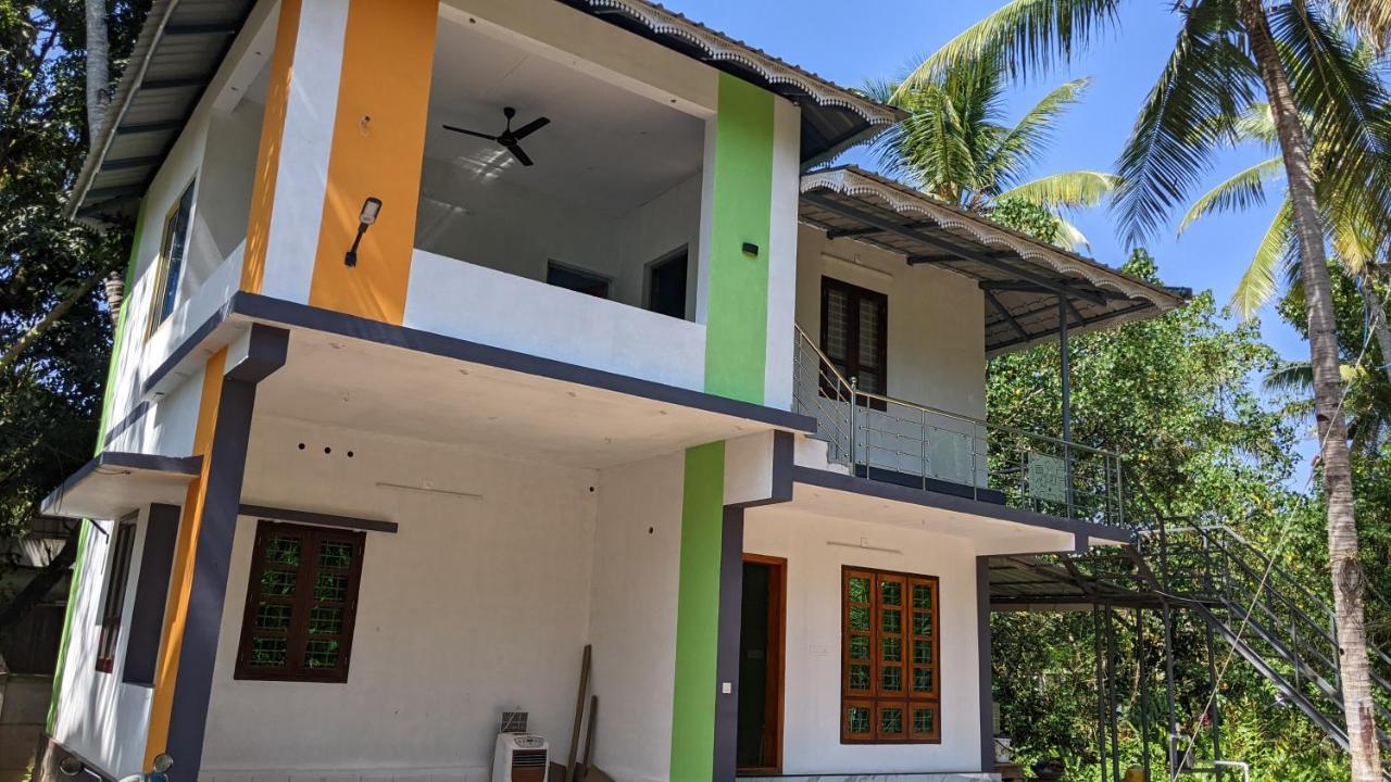 Dilkush Munroe Homestay Kollam Eksteriør bilde