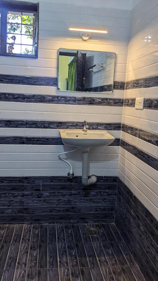 Dilkush Munroe Homestay Kollam Eksteriør bilde