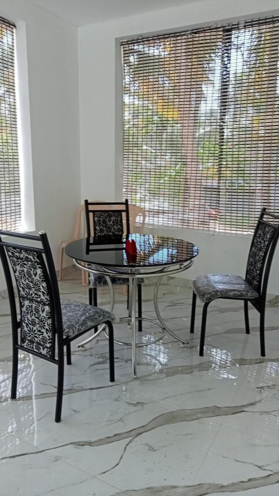 Dilkush Munroe Homestay Kollam Eksteriør bilde